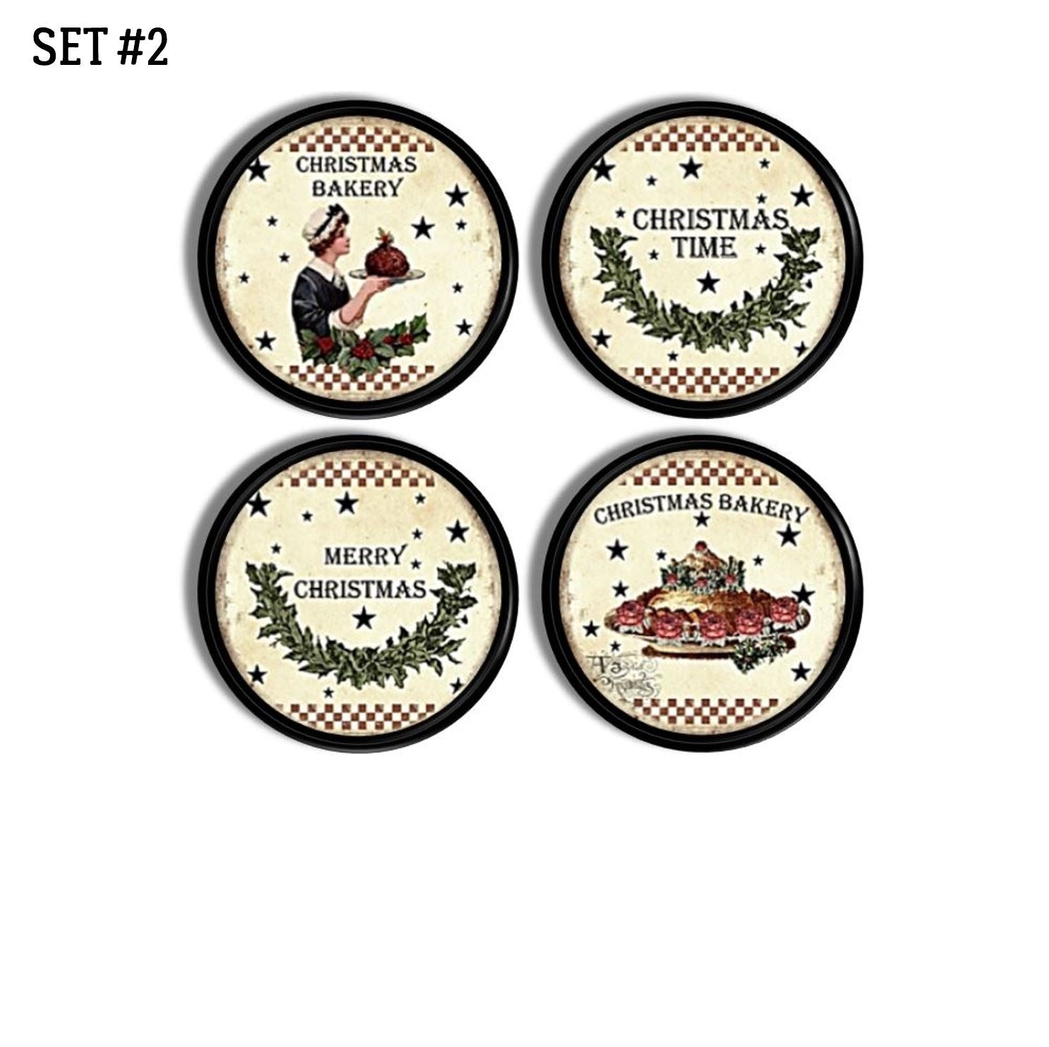 4 Kitchen cupboard drawer pulls in a decorative Chirstmas bakery theme. Primitive barn stars, baked goods and Christmas garland. Knobs for holiday home decoration.